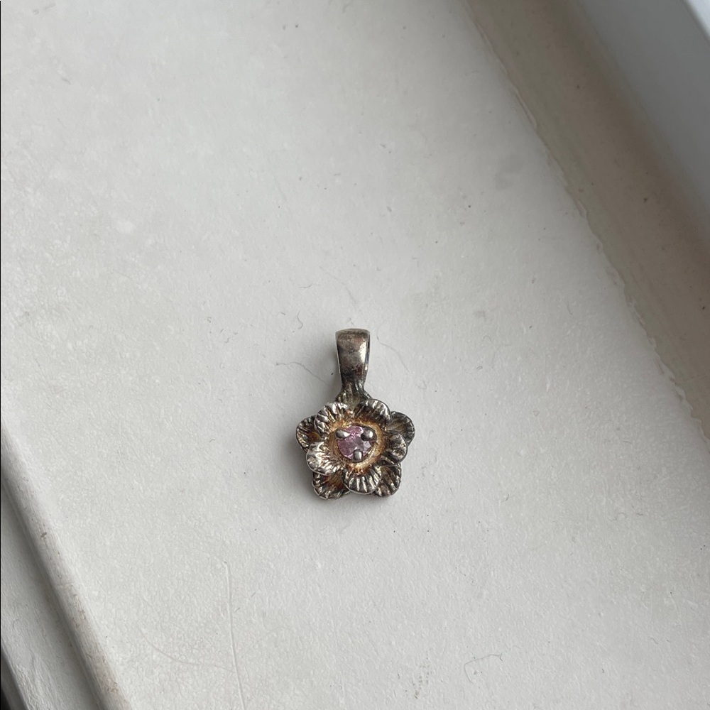 Sophia Fiori Pendant